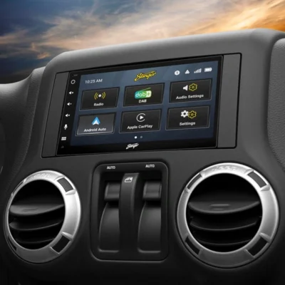 Stinger iE268E soitin autossa