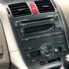 Toyota Auris E150 alkuperäinen kojelauta ja radio